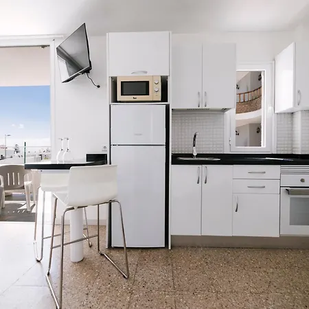 Tarahal Aparthotel 3*